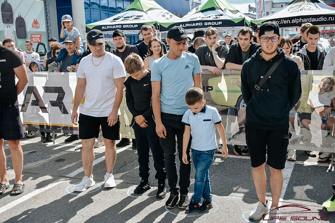 Чемпионат по АвтоЗвуку